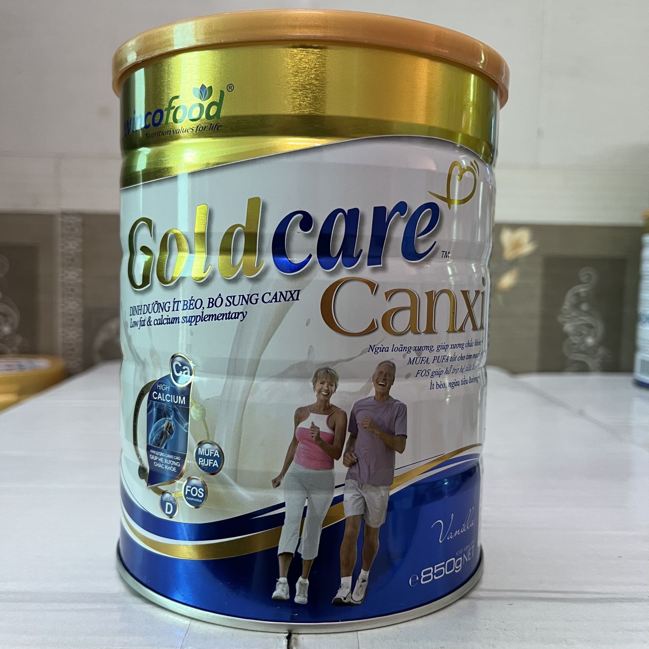 Sữa bột goldcare dưỡng chất ít béo, bổ sung canxi 850g - date 2026