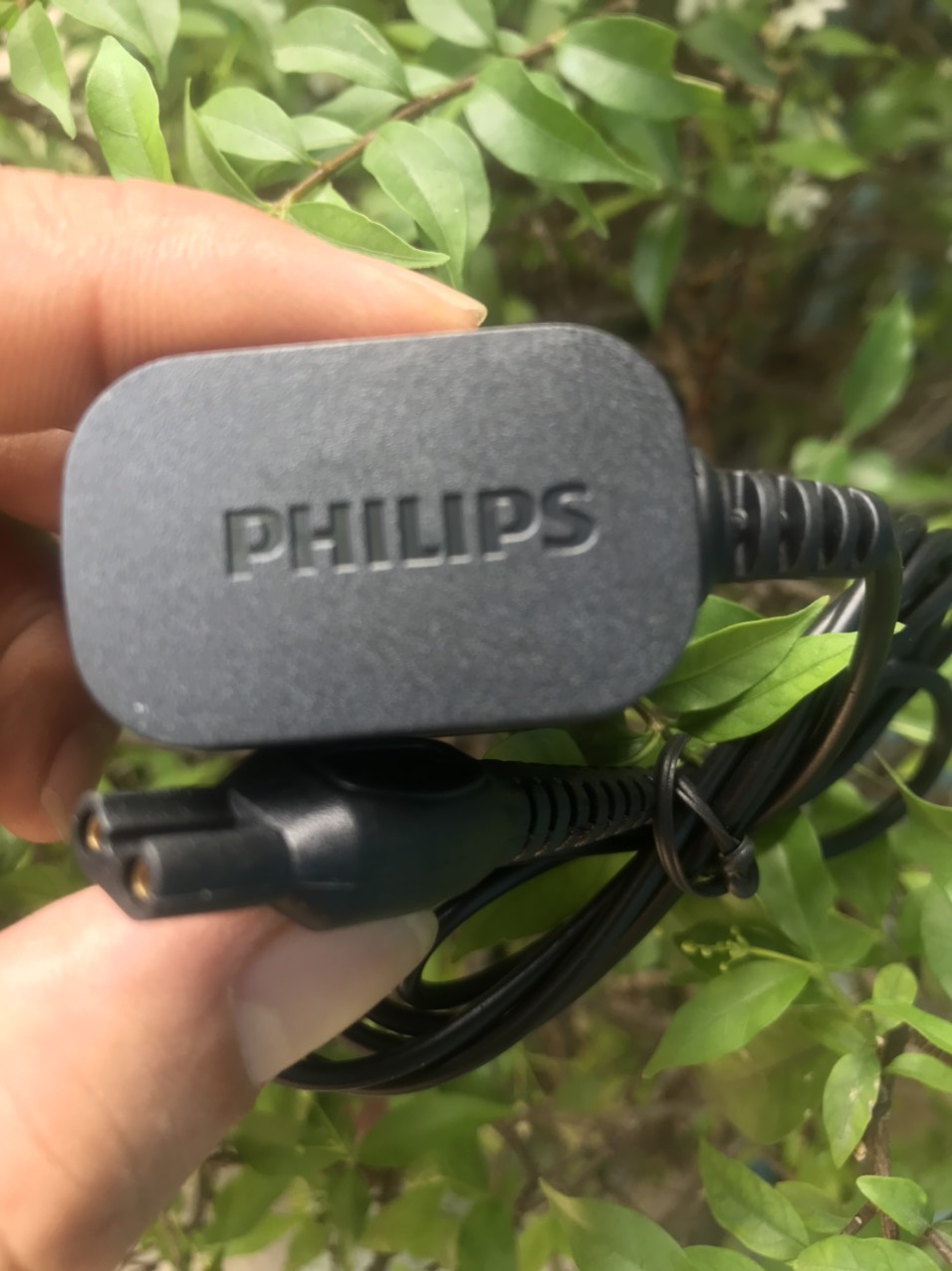 Adapter sạc 15V 5.4W sạc máy cạo râu Philip