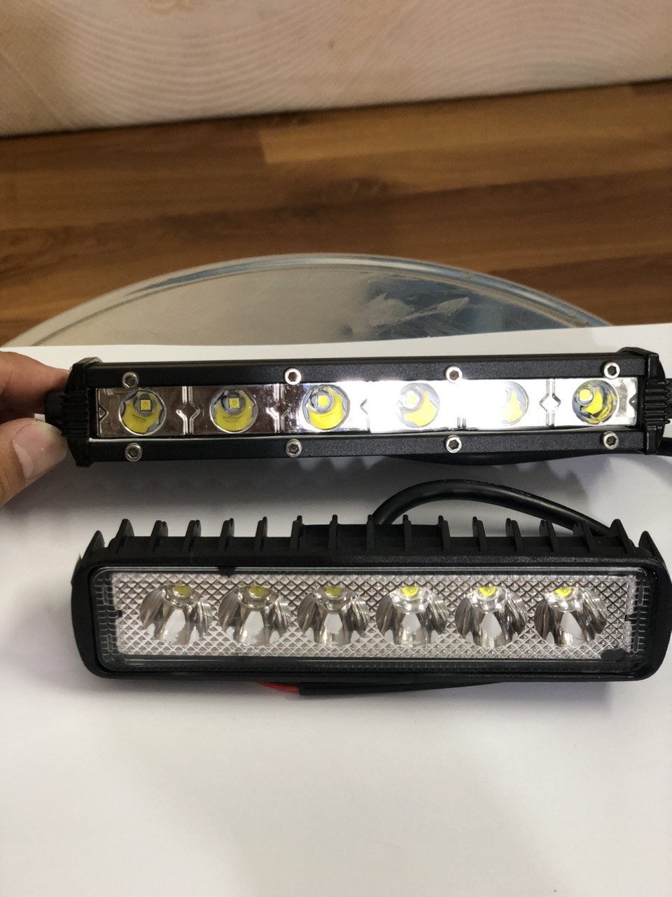 Đèn trợ sáng Led 6 Bóng Dài tặng công tắc Hàng tốt