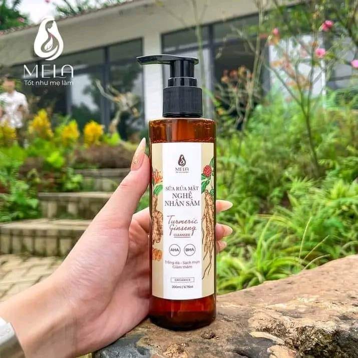 Sữa rửa mặt nghệ nhân sâm mela cho da dầu mụn sáng da tẩy tế bào chết 200ml