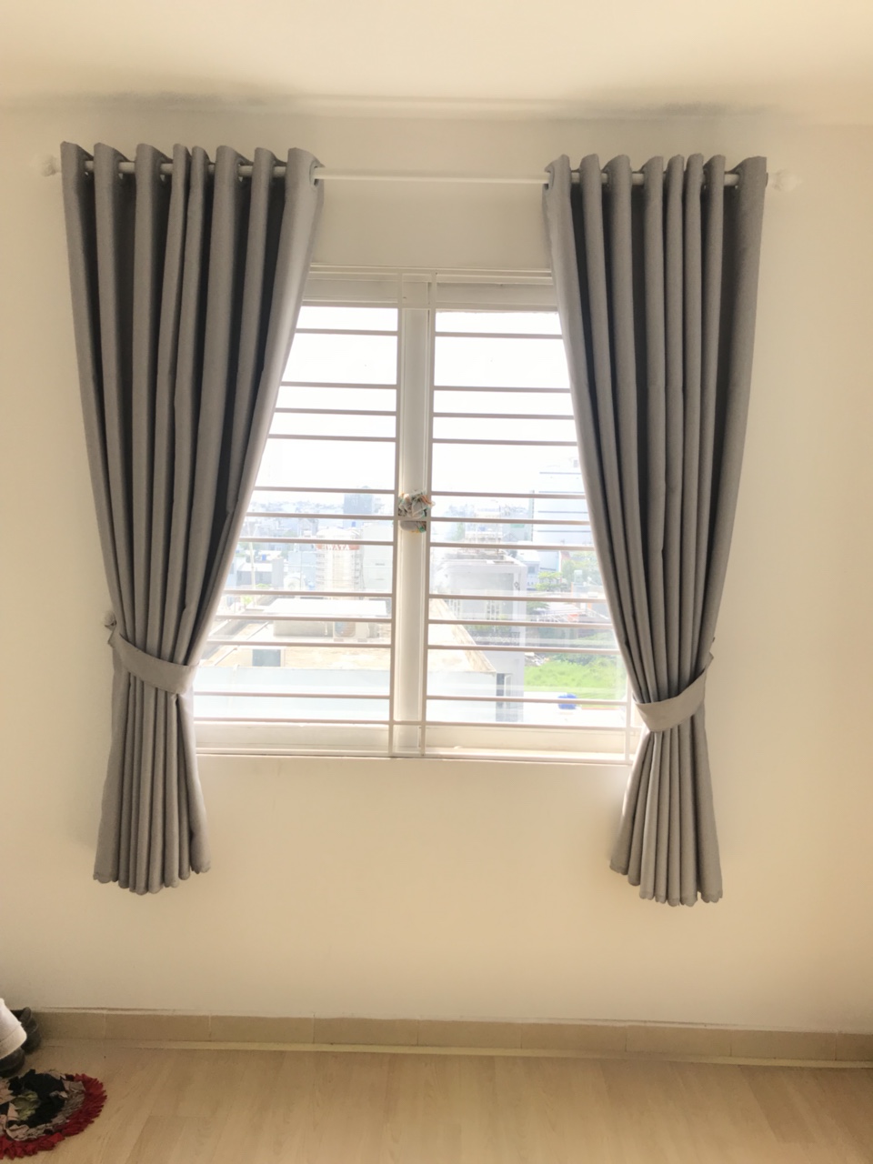 [HCM]Set 8 bộ rèm cửa sổ theo yêu cầu - Vải Chống Nắng trơn Hàn Quốc - Tông màu xám lông chuột - kiểu may khoen ore - có may theo yêu cầu