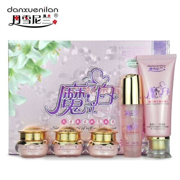 [HCM]Bộ mỹ phẩm Hoàng Cung Hồng cao cấp 5 in 1 gồm 5 sản phẩm kem Hoàng Cung Hồng 5 in 1 kem  dưỡng  da Hoàng Cung Hồng 5 in 1