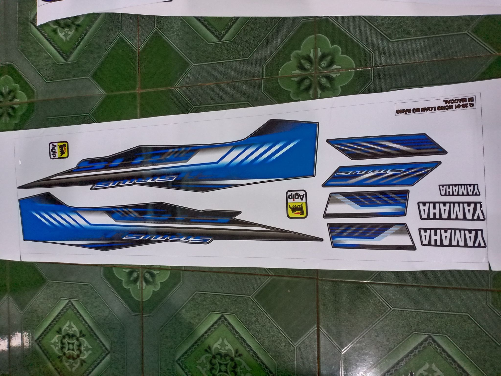 Tem rời sirius xanh xe đen