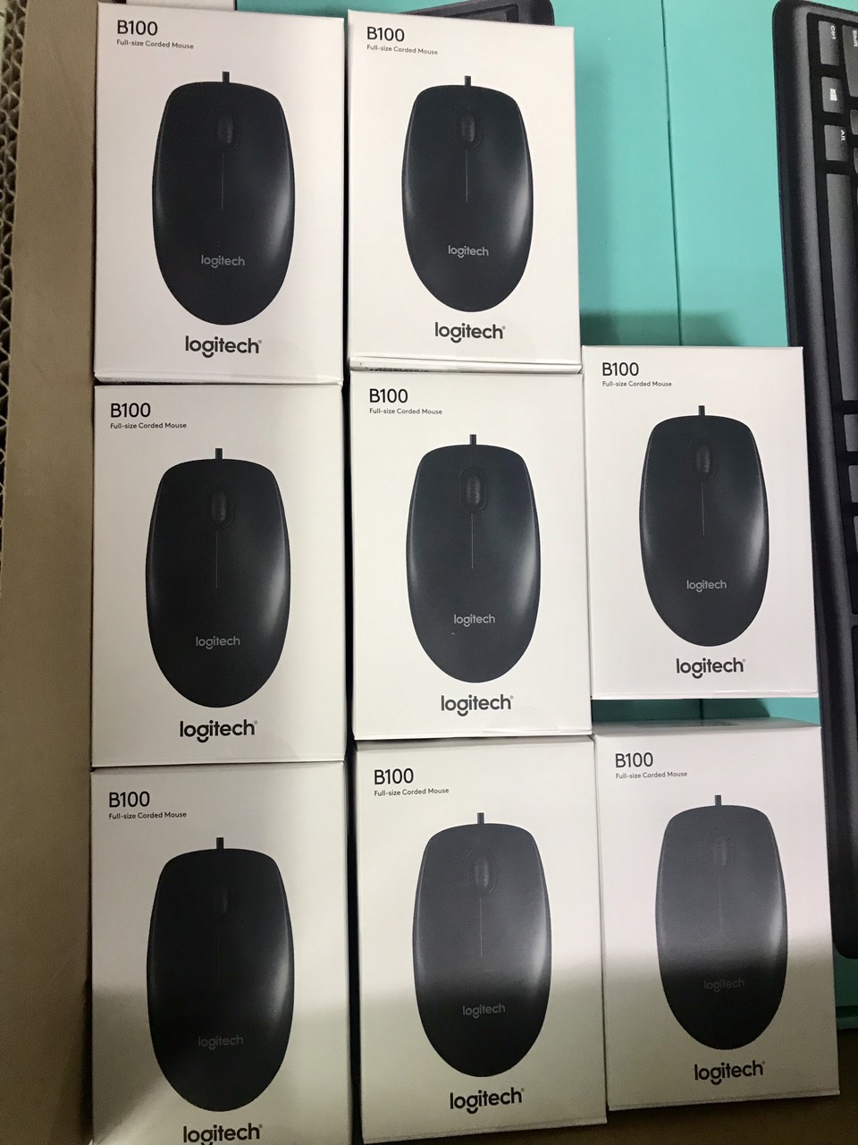 Chuột quang có dây Logitech B100