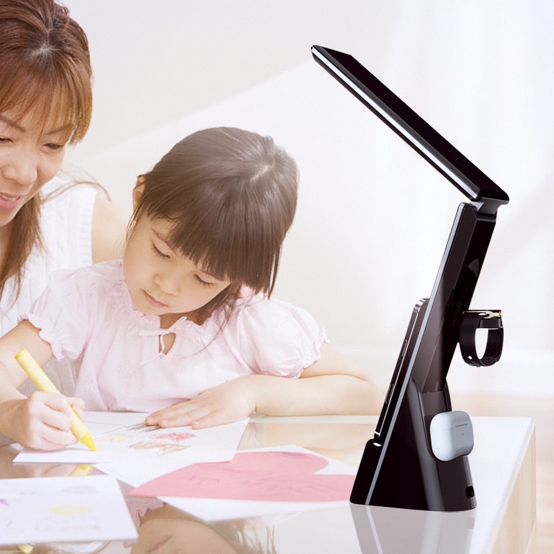 Đèn để bàn học sinh Led kiêm sạc không dây và đồng hồ báo thức