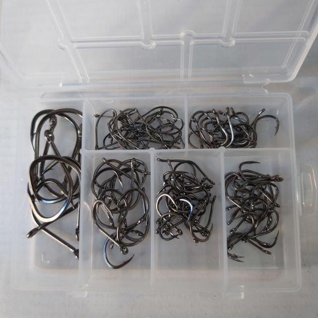 200 lưỡi câu cá cacbon hàn quốc 1 hộp nhiều size .kích thước chính xác của sản phẩm là: đen,12 tới 17
