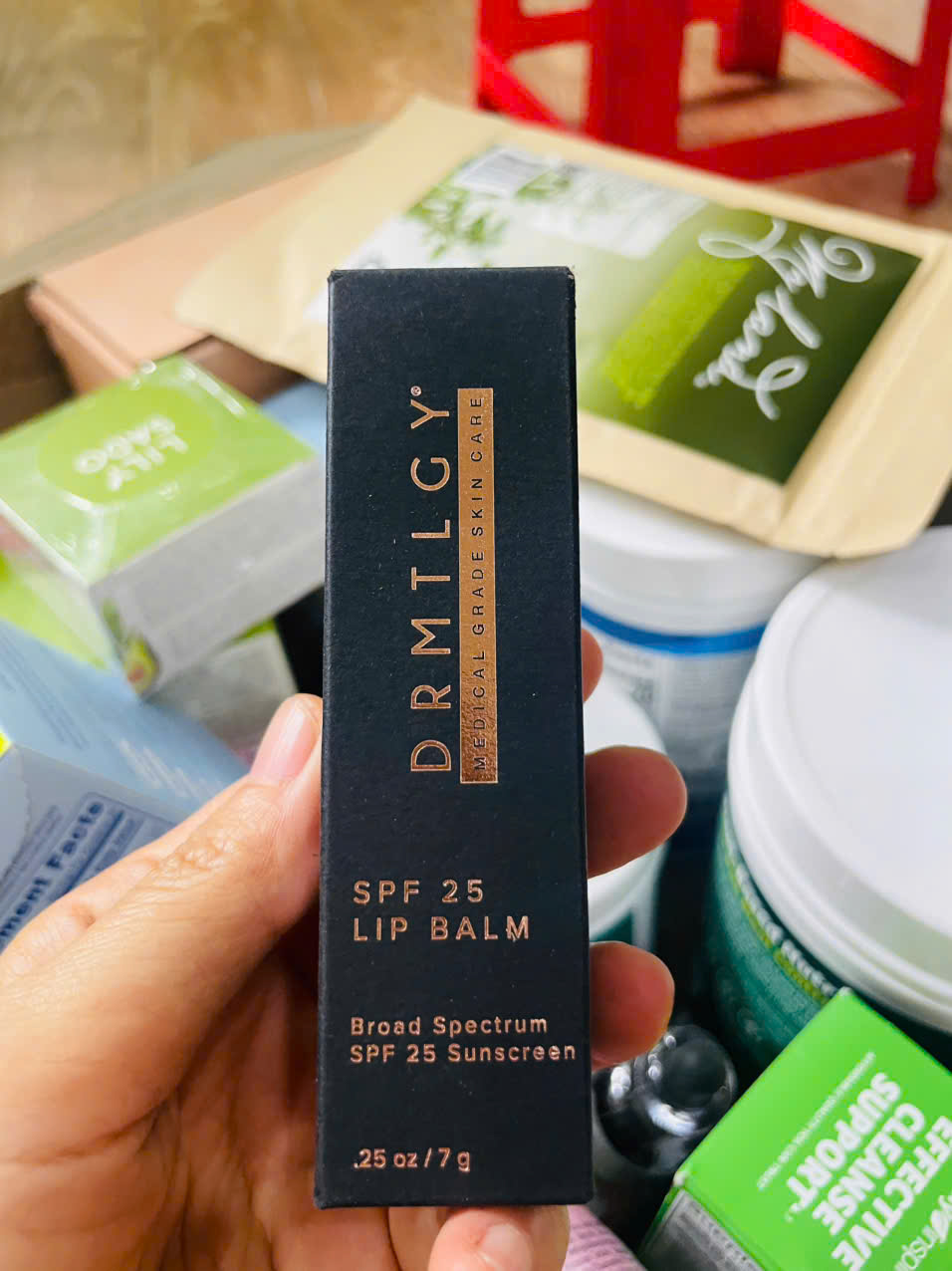 DRMTLGY SPF 25,Son dưỡng môi Không bết dính,Dưỡng ẩm & Nuôi dưỡng môi 7g