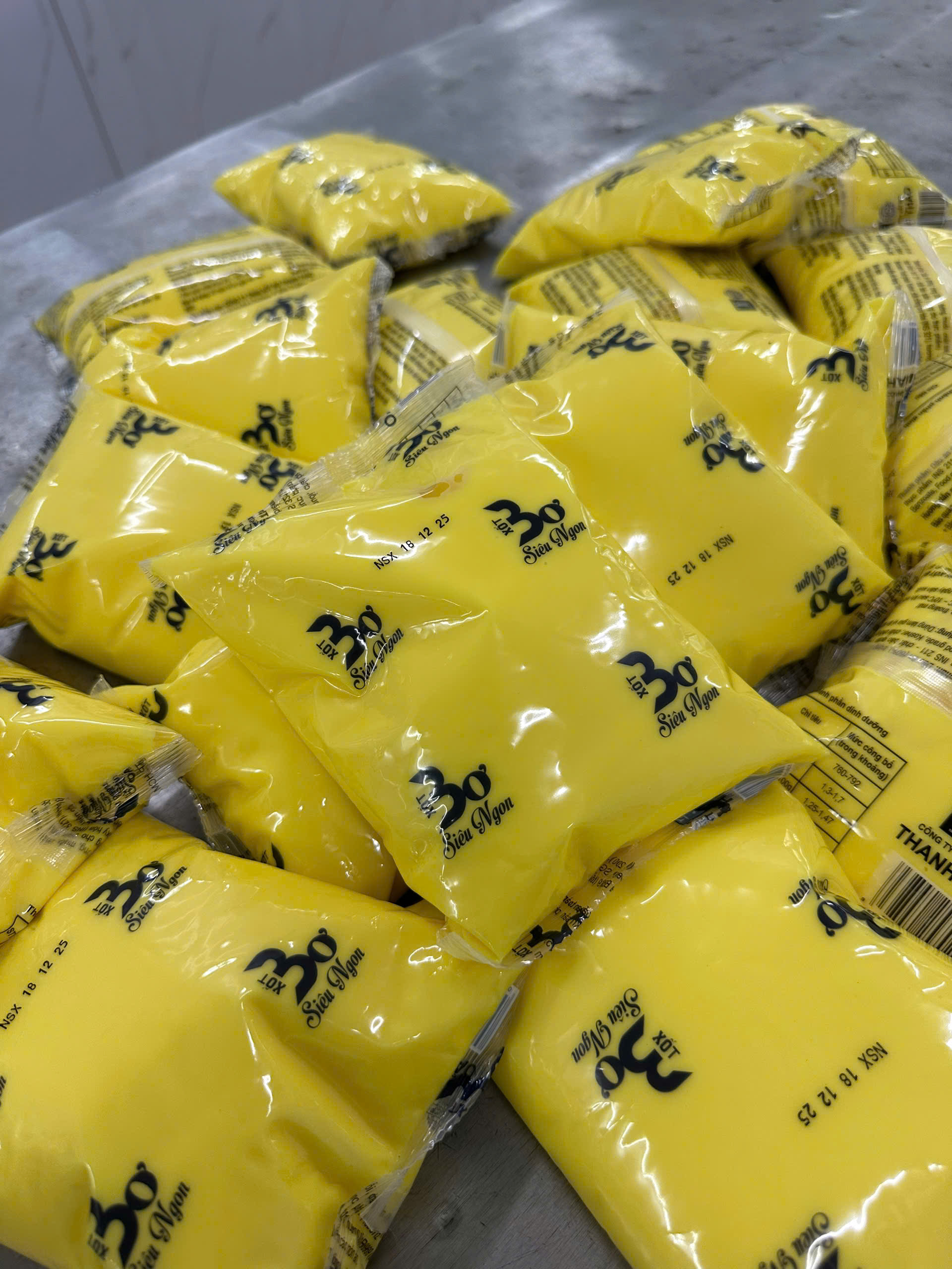 Bơ vàng hột gà - hủ 500g BÉO NGẬY