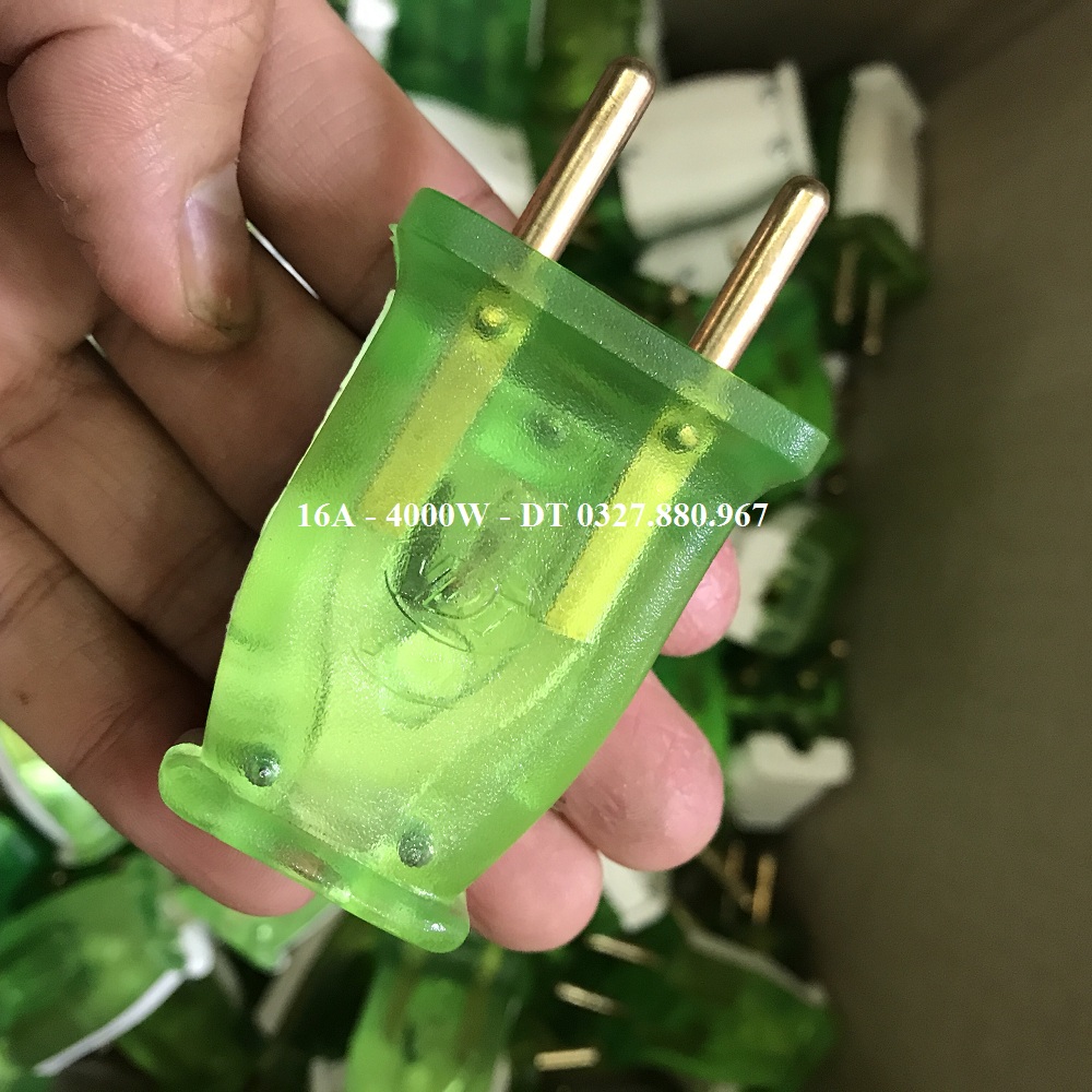 Phích cắm điện cao su đúc chống vỡ có đèn báo nguồn 16A 4000w