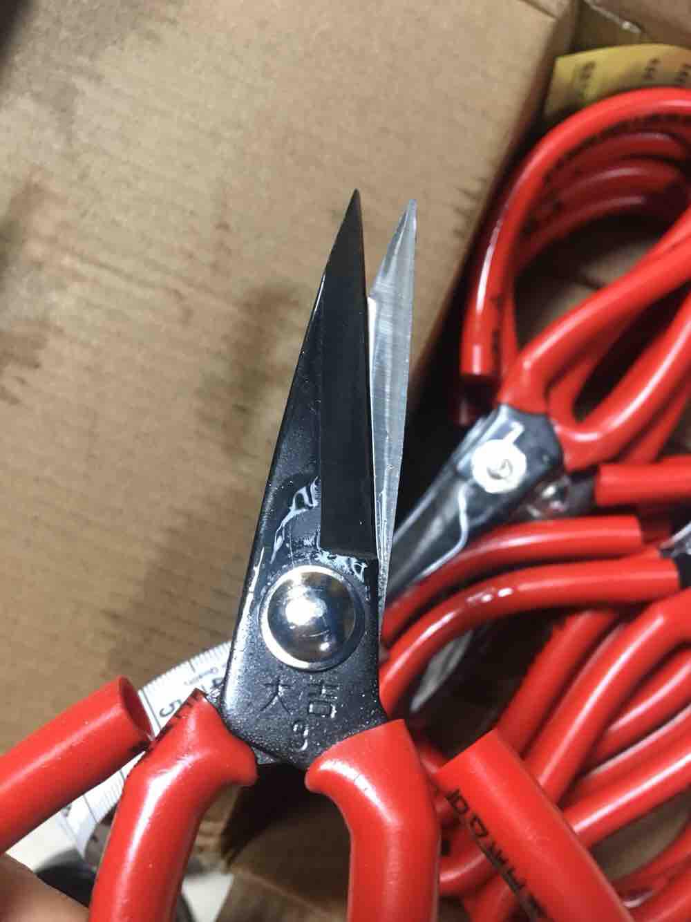 Kéo bổ túi hiệu Daji số 4