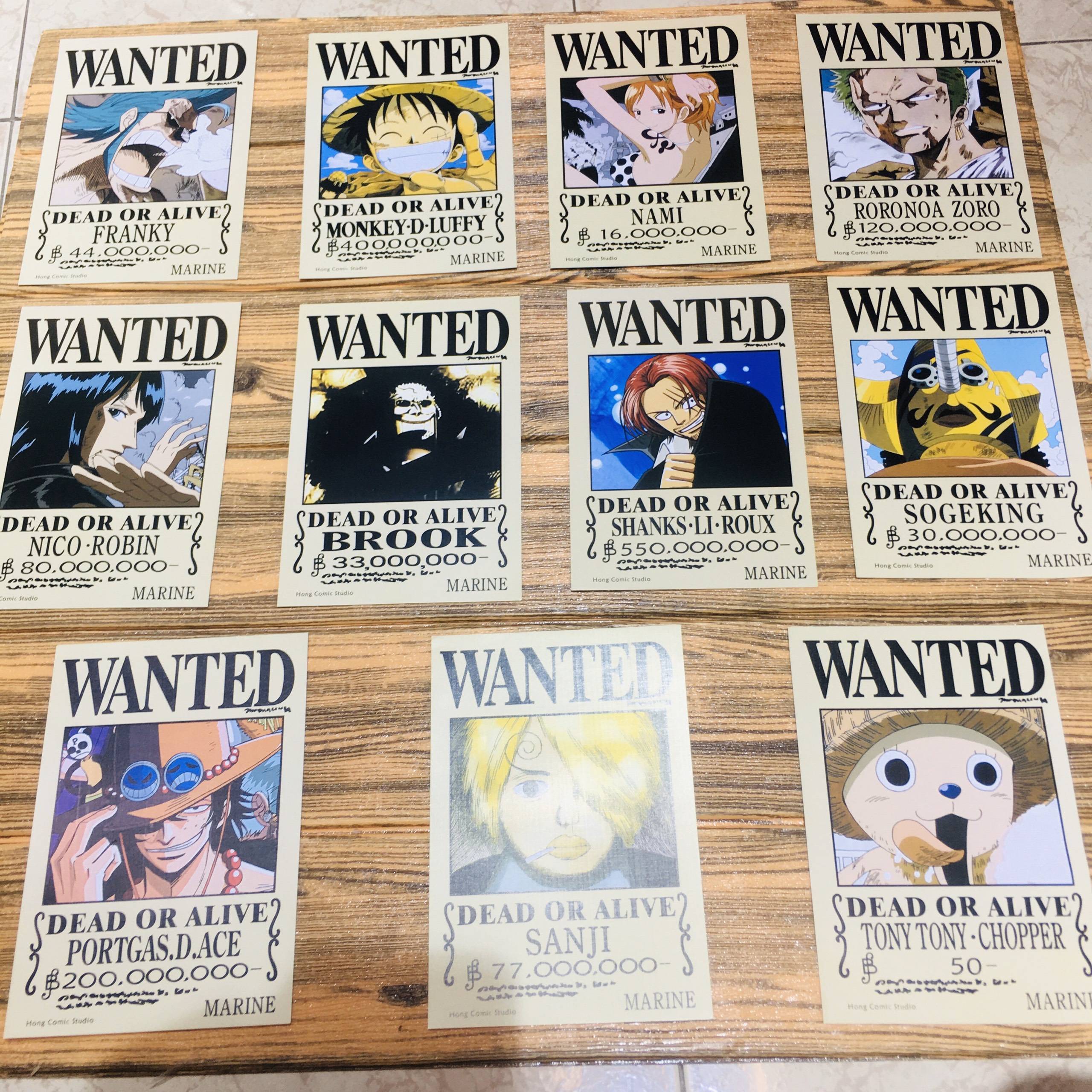 One Piece Wanted Poster Sticker 2024: Sở hữu những chiếc sticker phiên bản Tìm Kiếm với One Piece Wanted Poster Sticker