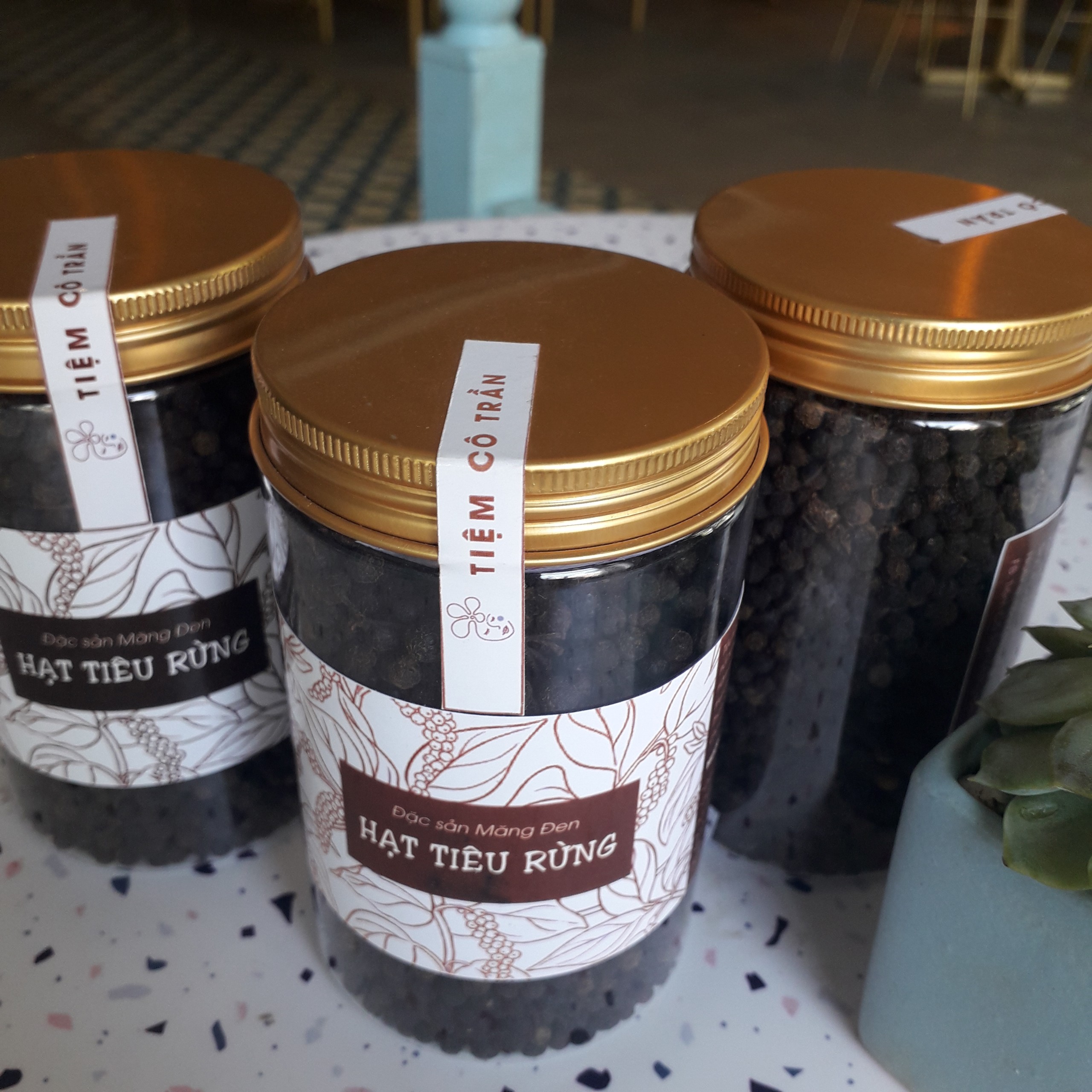 Hạt tiêu rừng đặc sản măng đen - hũ 200gr