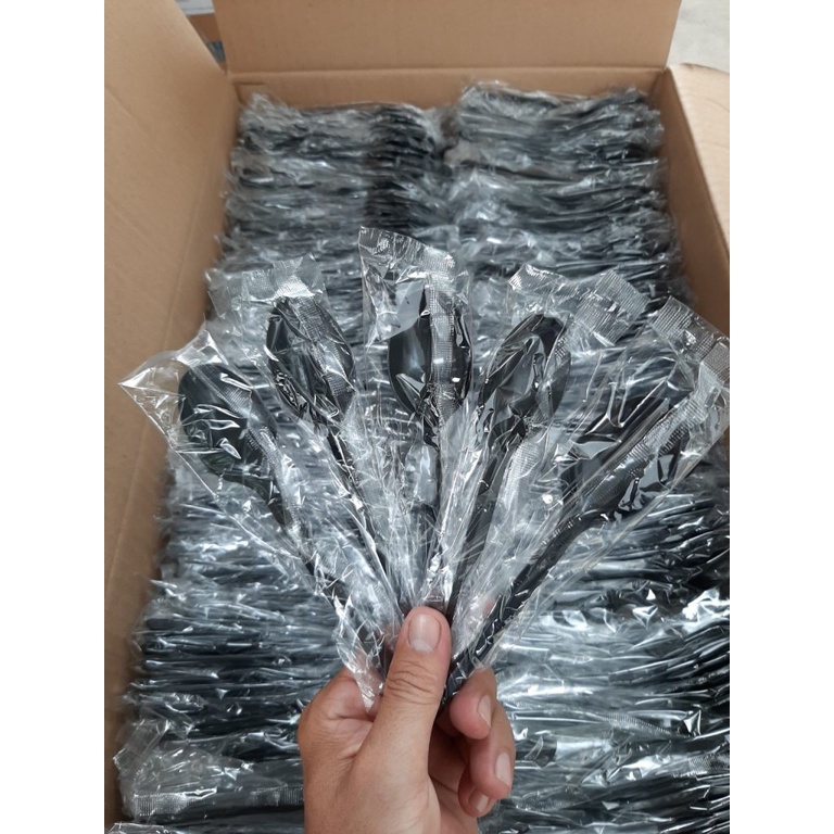 Combo 50 muỗng nhựa đen trà sữa dài 15cm có bọc màng từng cái
