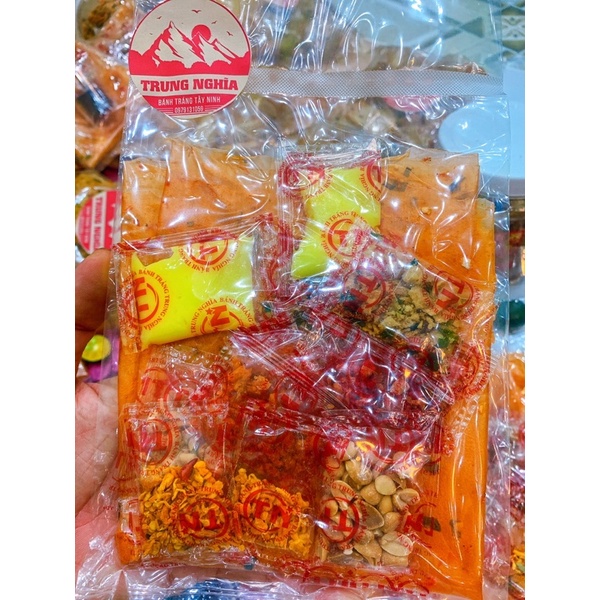 Bánh Tráng Bơ Lục Sắc. Trung nghĩa