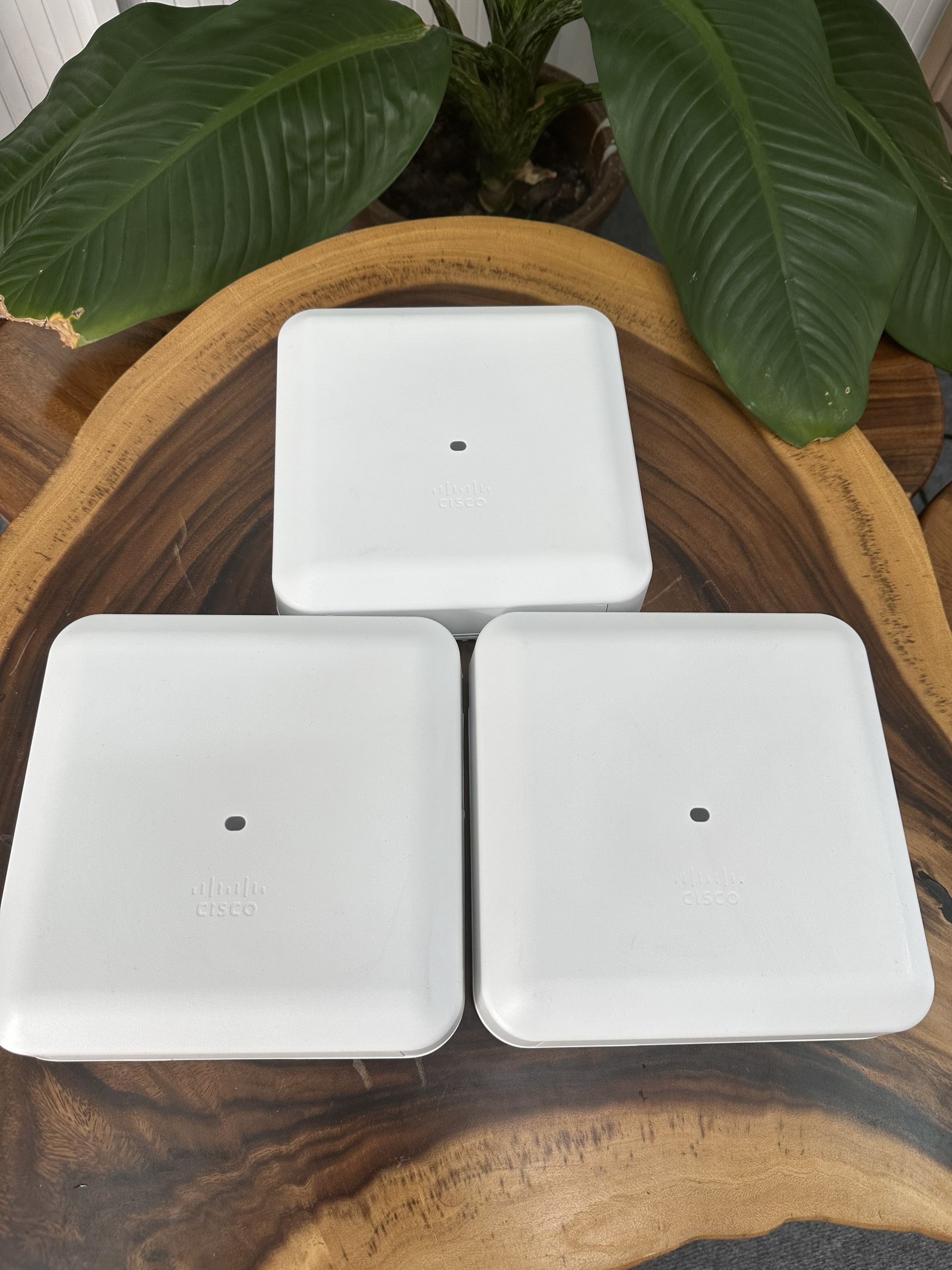 Điểm truy cập không dây Cisco AIR-AP3802I-B-K9