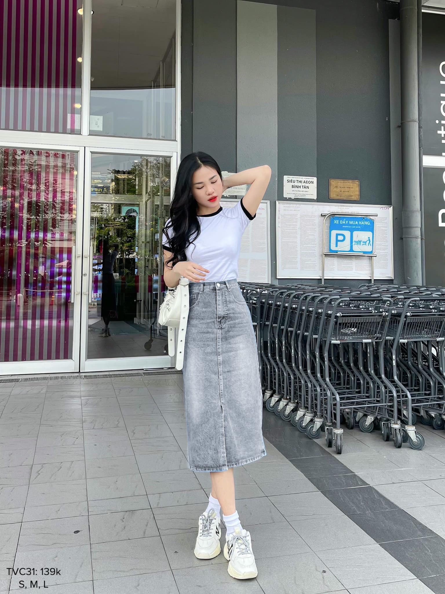 Chân váy jean dài xẻ trước chibest #139k