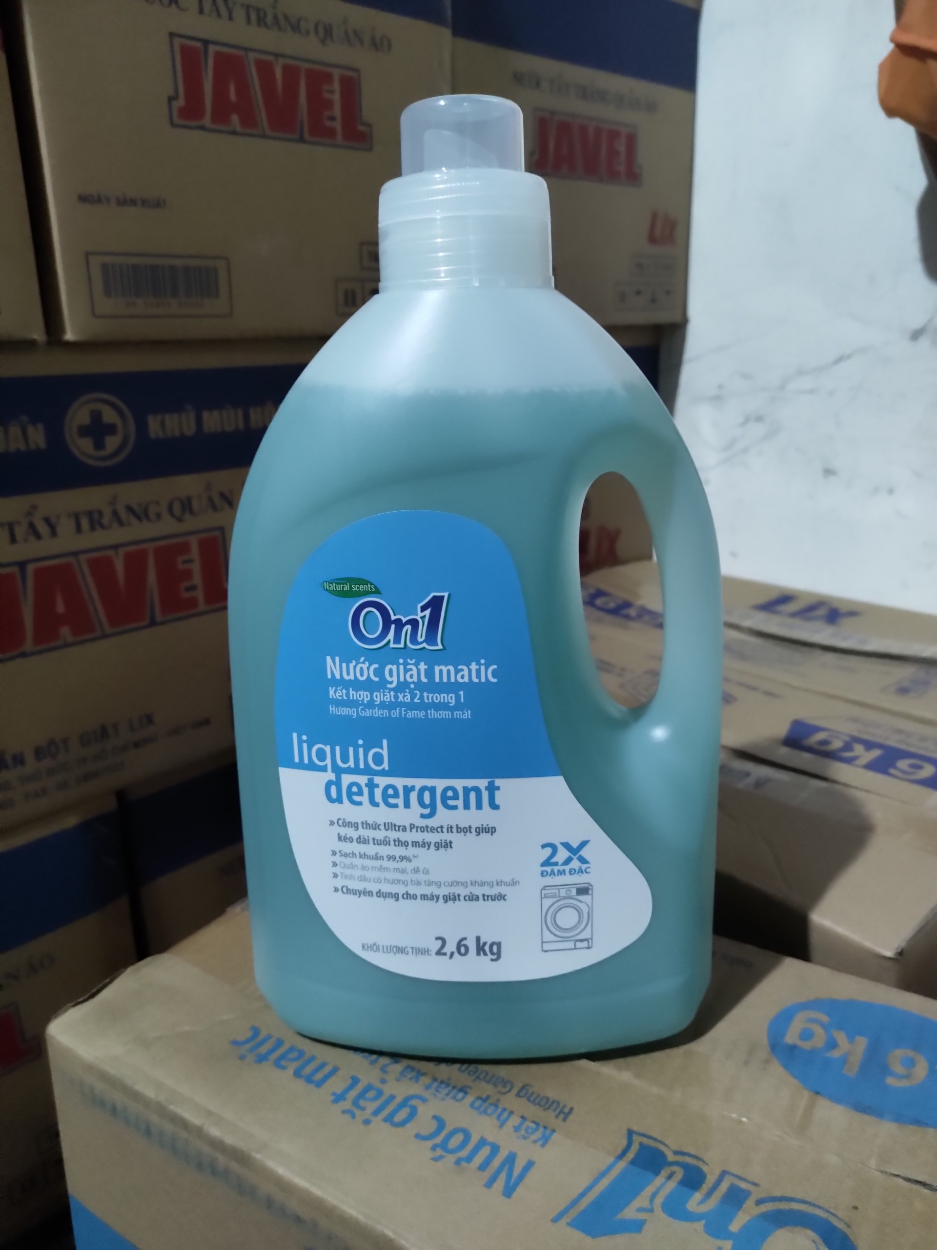 NƯỚC GIẶT XẢ ON1-2TRONG1 CAN 2,6KG