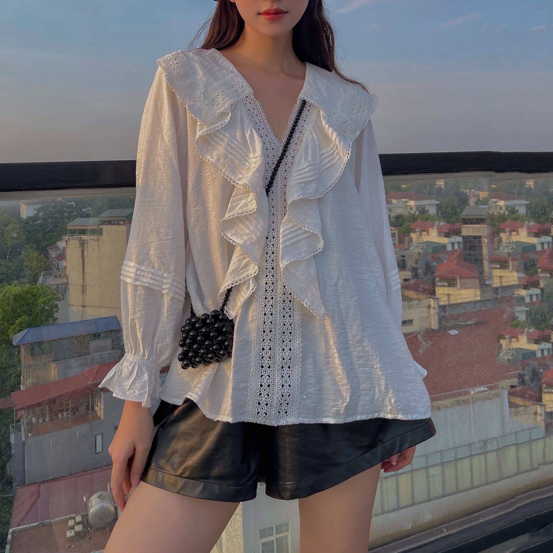 Jasmine Blouse - Áo Sơ Mi Trắng Kiểu Nữ Phối Bèo Tay Dài Xòe Chữ V Form Rộng Dáng Dài Thanh Lịch Đi Học, Đi Làm, Đi Chơi