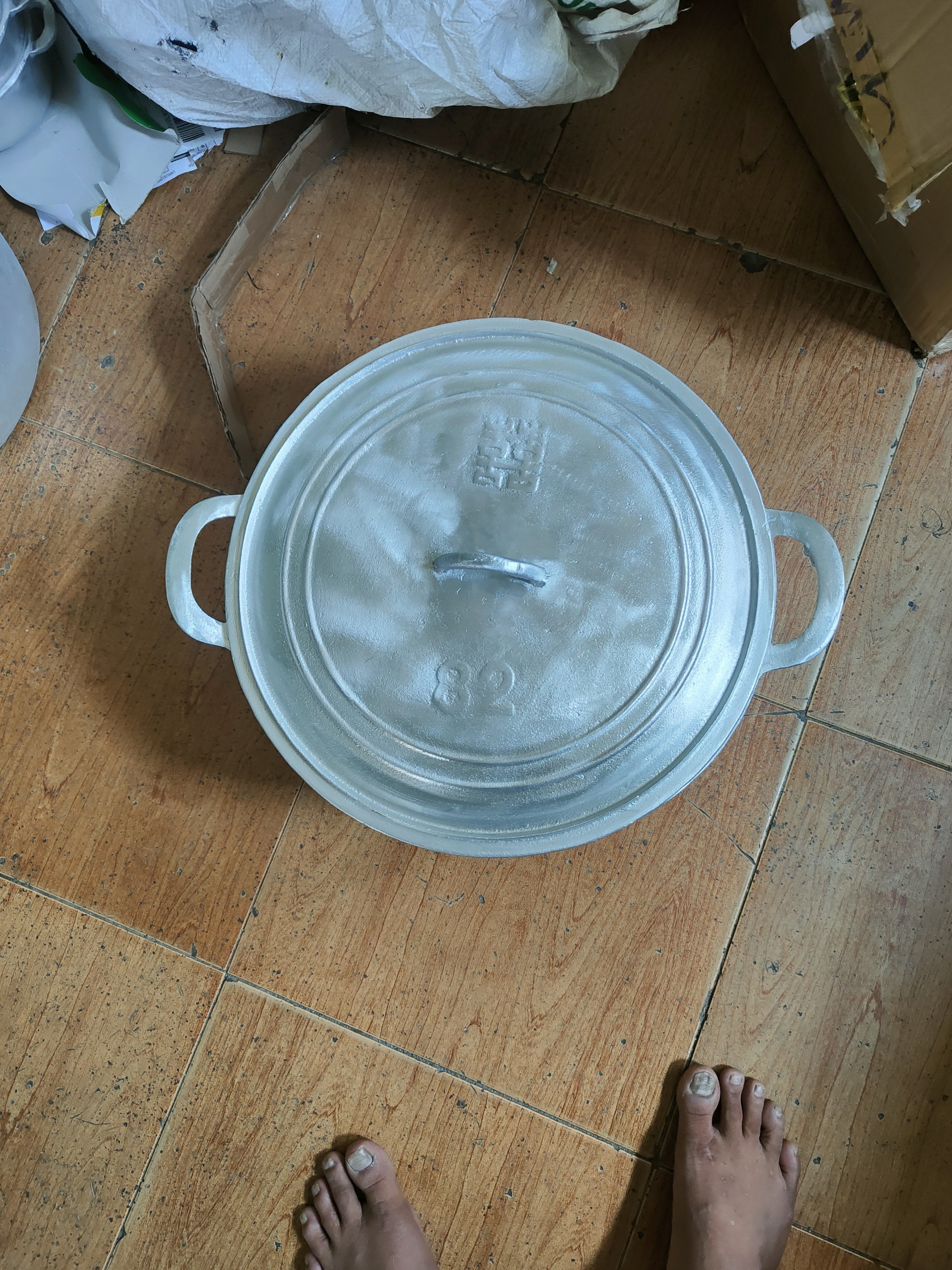 Nồi Gang Đúc số 82 đường kính 38.5cm