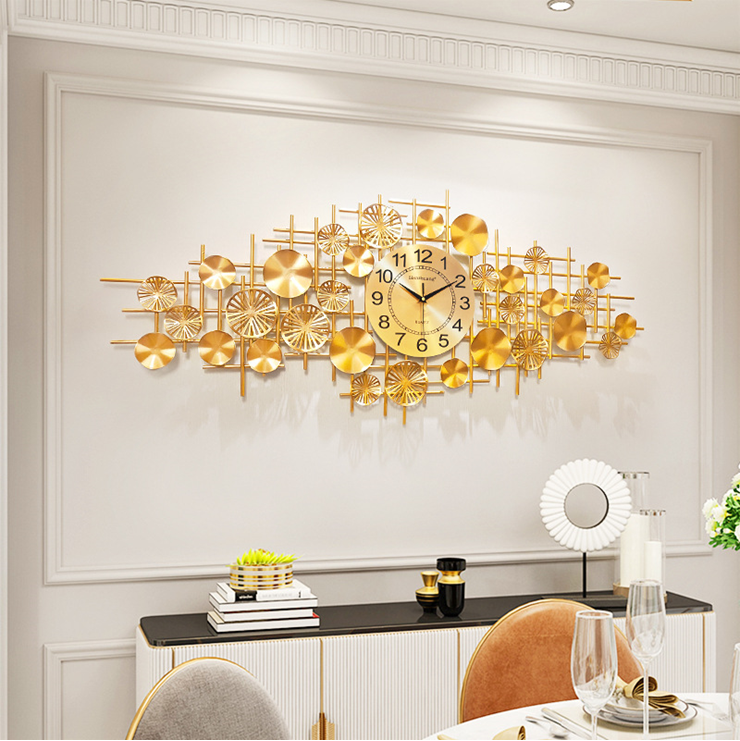 Đồng hồ trang trí treo tường nằm ngang thép sơn tĩnh điện 576 Dùng làm quà tặng tân gia , khách sạn , phòng khách rất đẹp và sang trọng cho phòng khách rộng và đẹp(lá nằm ngang)