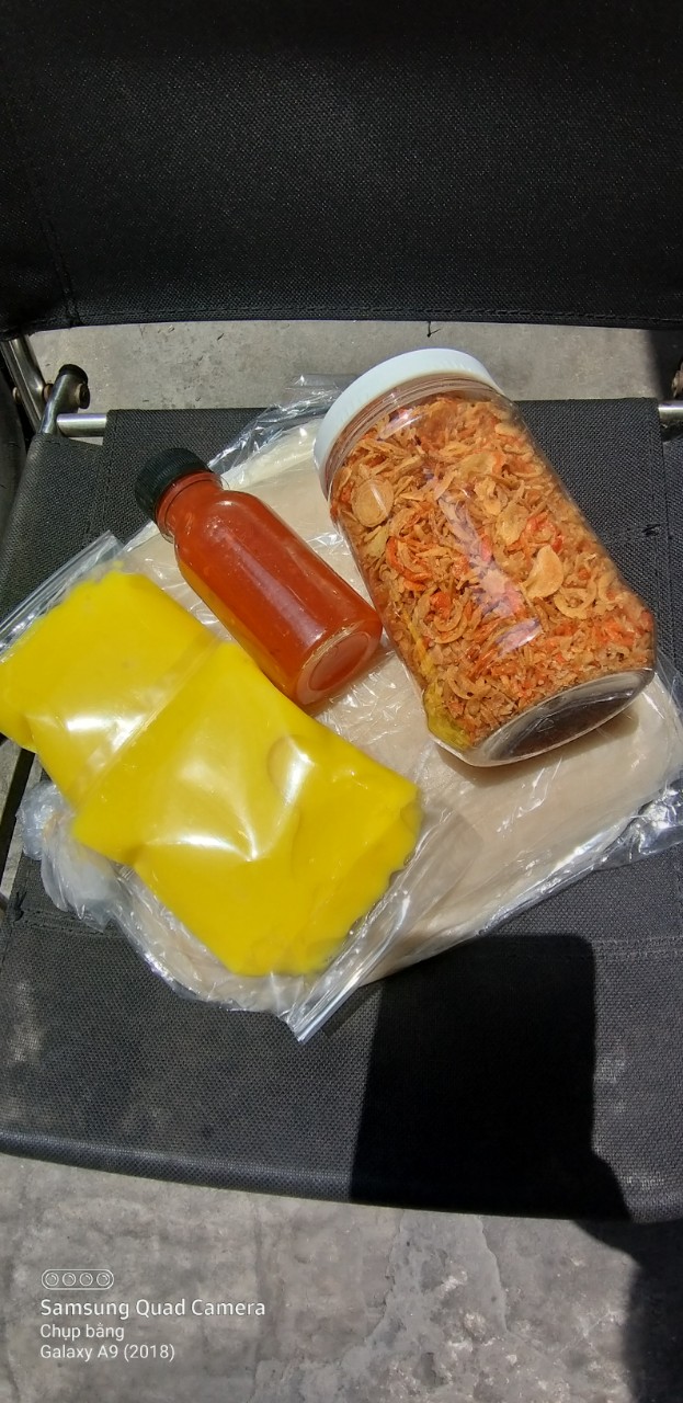 Combo 750gam bánh tráng phơi sương muối tép hành cuộn bơ sốt tắc