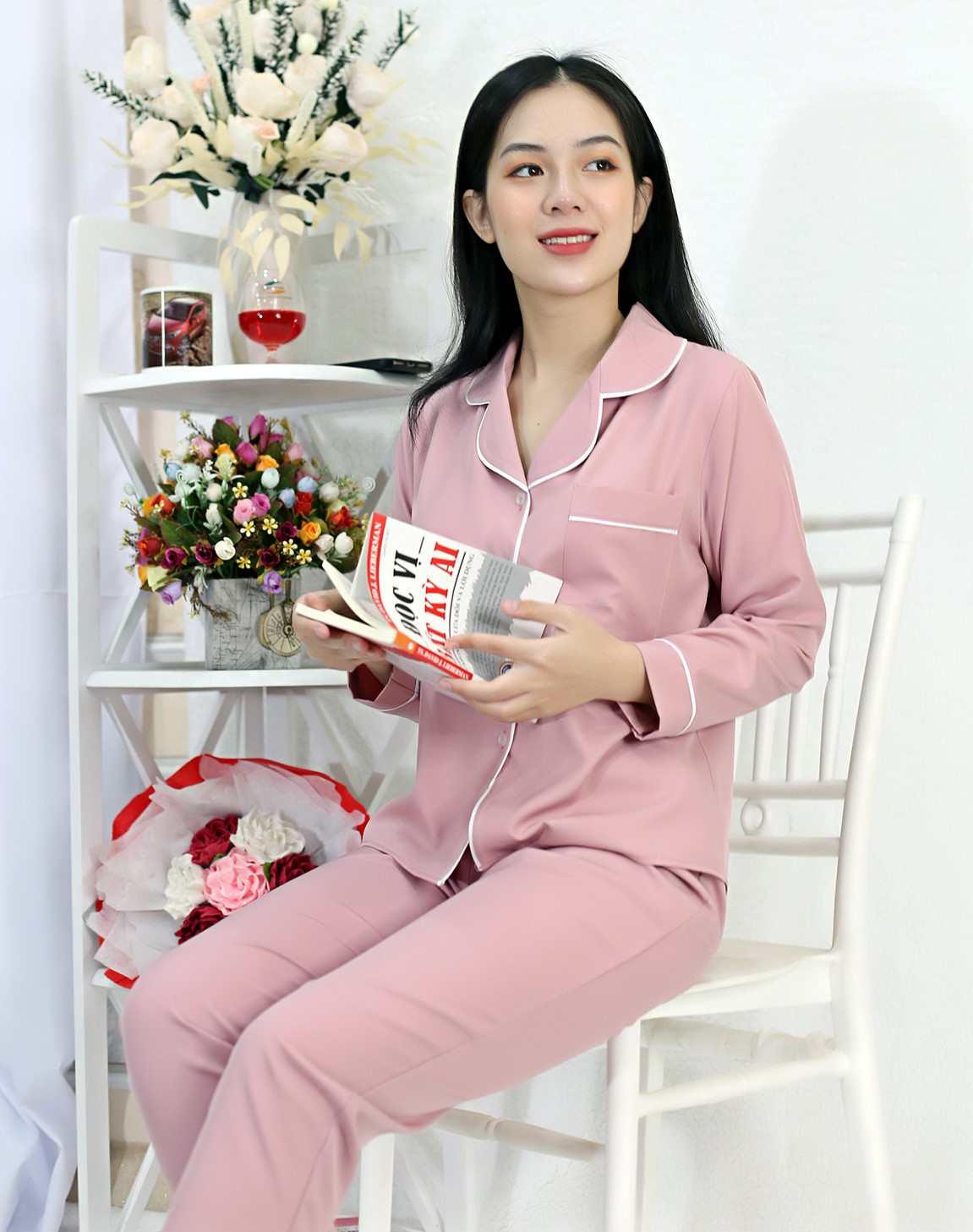 Bộ đồ bộ Pijama màu HỒNG tay dài quần dài lụa Pháp - Thoải Mái Nhẹ Nhàng