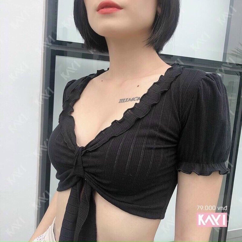 Áo croptop viền bèo thắc nơ ngực a5011