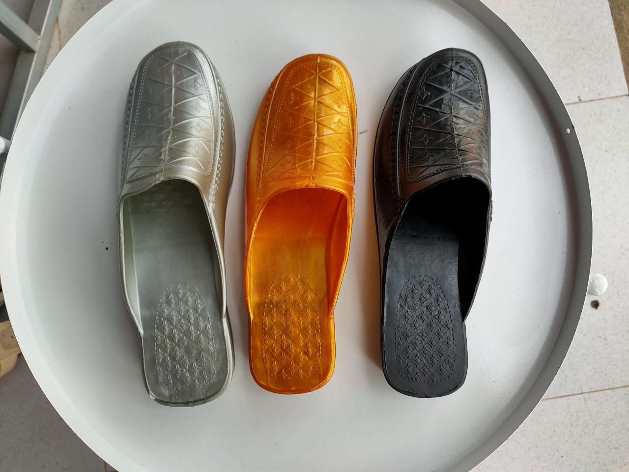 Giầy sục nữ nhựa dẻo mũi bầu đi mưa nhiều màu cao 3cm