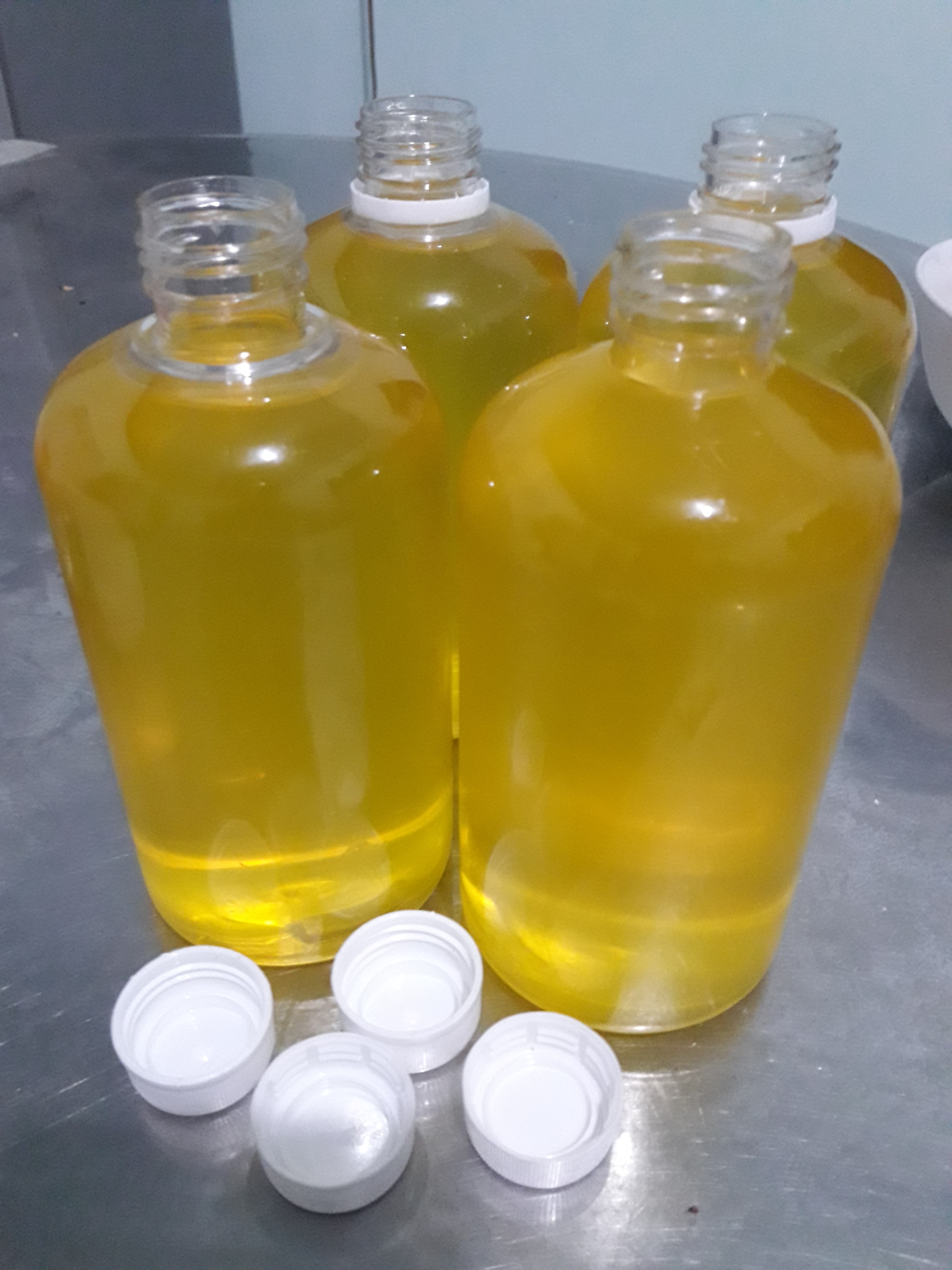 Dầu Đậu Phộng Nguyên Chất Nhà Làm 500ml