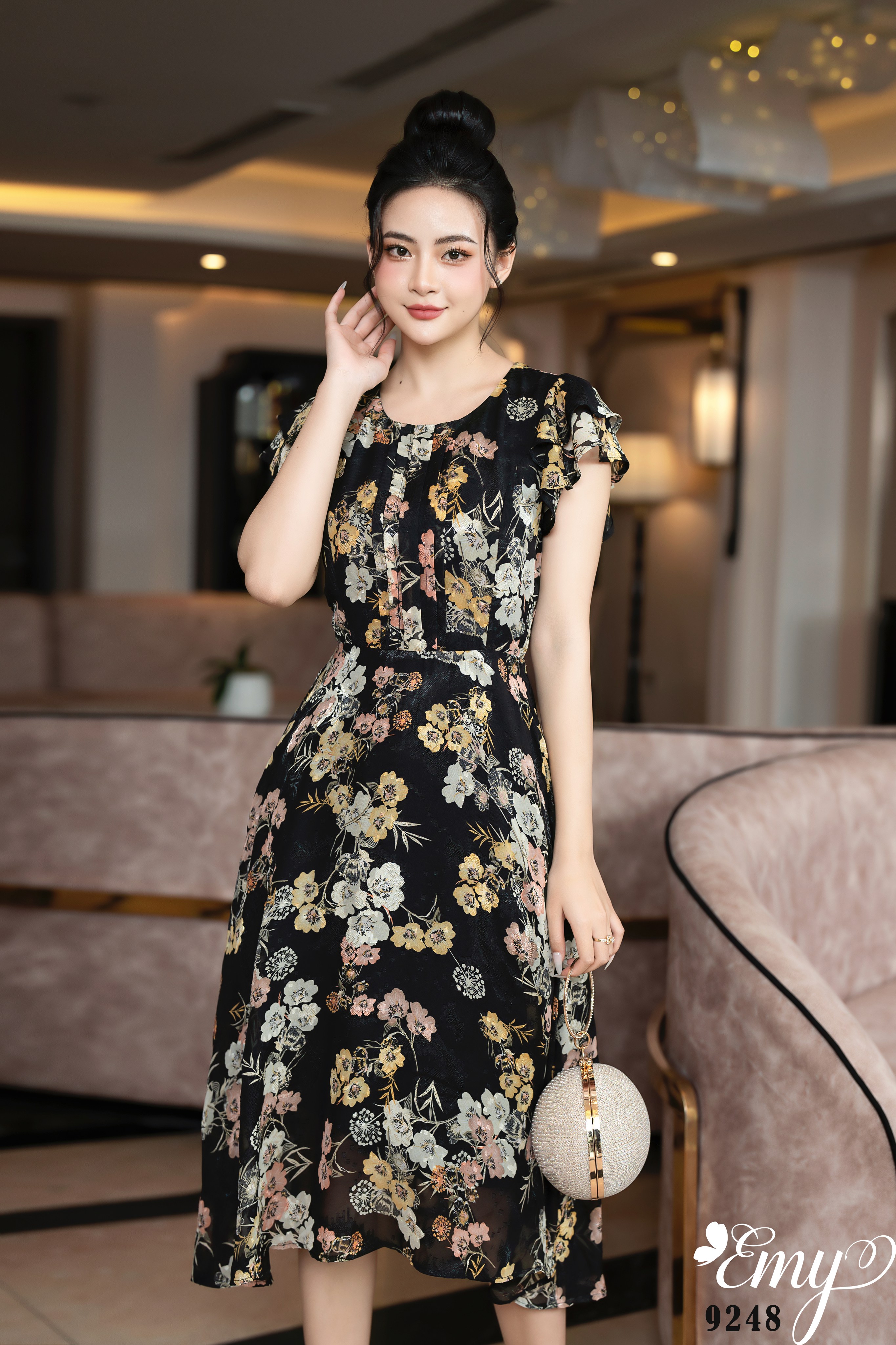 Đầm emy em9248 xoè cổ tròn tay bèo