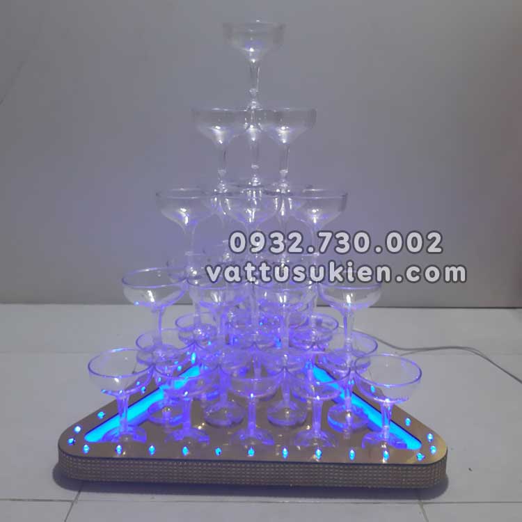 [HCM]【Chất Lượng】Tháp Ly Đám Cưới - Tháp Ly Tam Giác