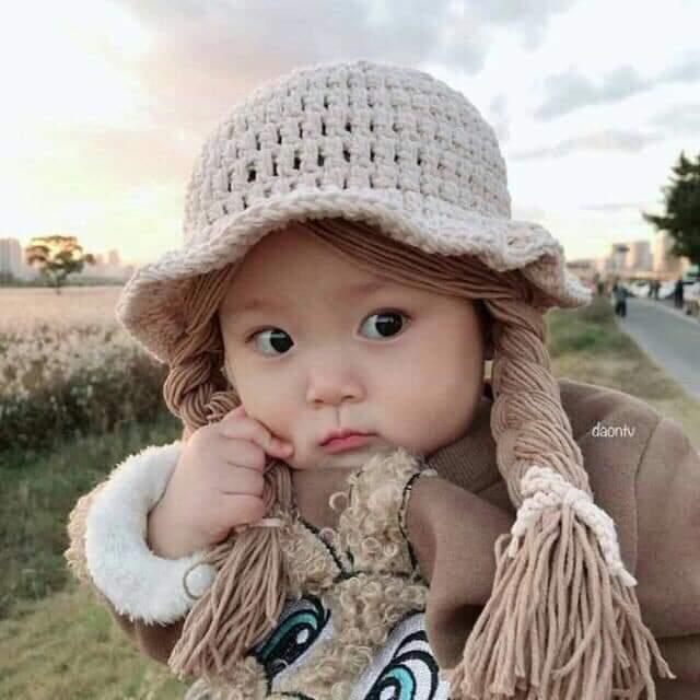 Mũ len bé gái - mũ len có bím tóc gi - nón len từ 5 tháng đến 24 tháng.