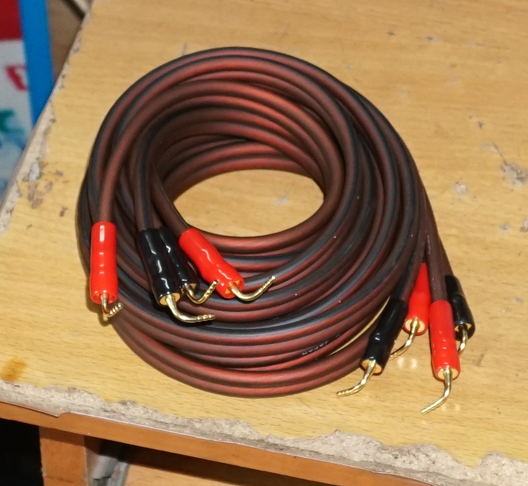 Bộ dây loa canare gắn sẵn jack mỏ chim dài 2m