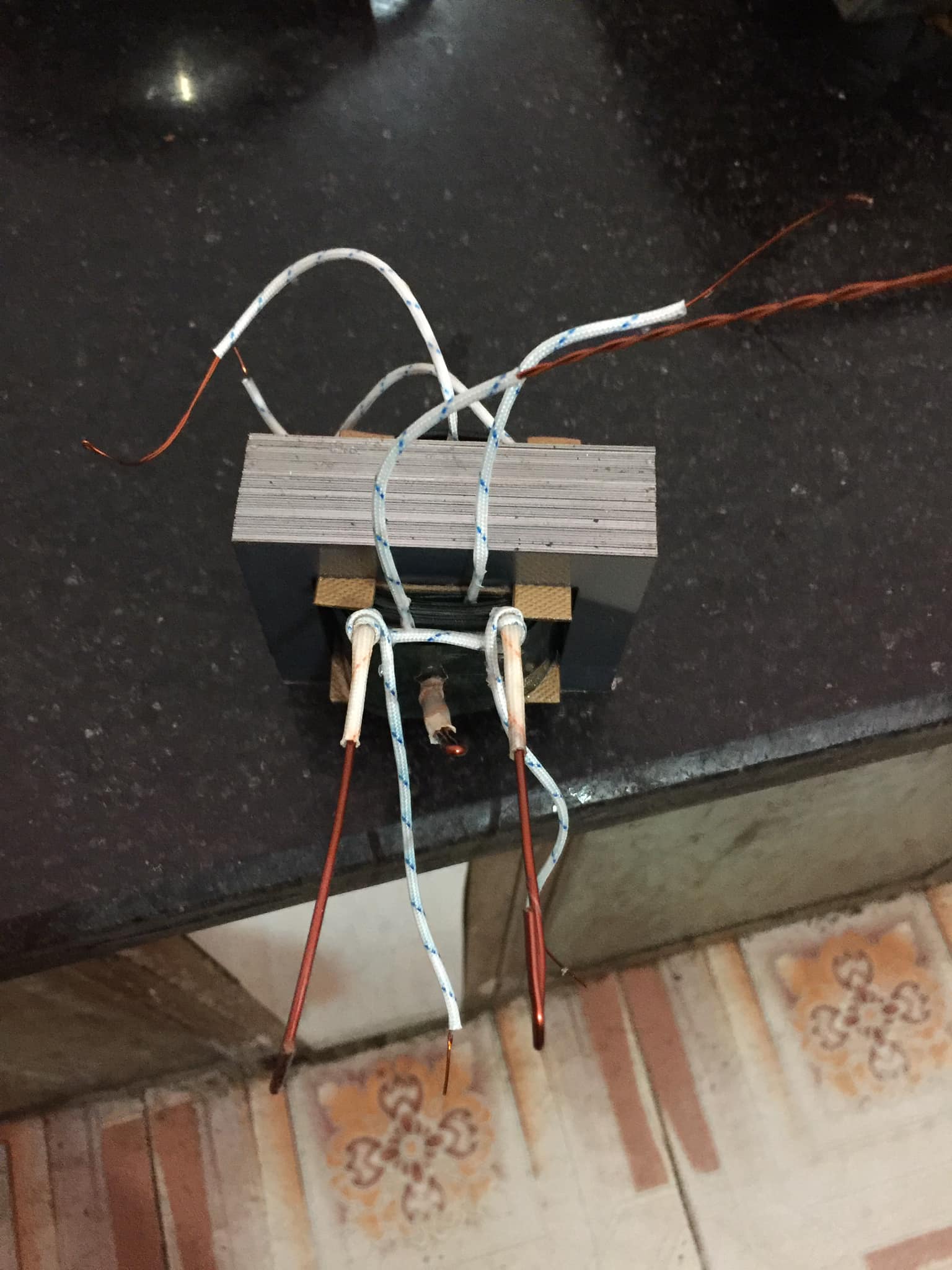 Biến áp 12- 16d 718