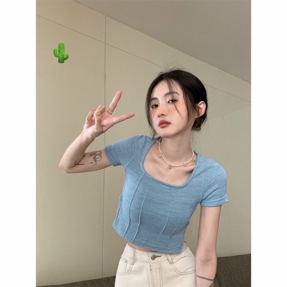 Áo croptop viền xẻ tà nhiều màu chất thun gân đẹp