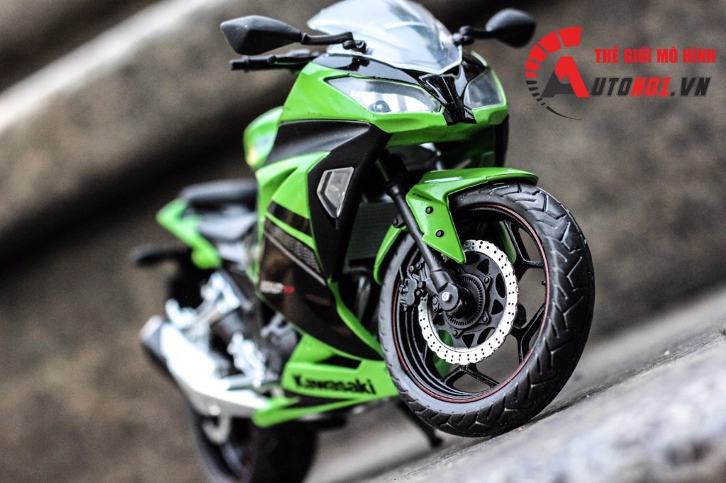 MÔ HÌNH KAWASAKI NINJA 300 GREEN 1:12 AUTOMAXX CÓ HỘP 5796 MÔ HÌNH KAWASAKI NINJA 300 GREEN 1:12 AUTOMAXX CÓ HỘP 5796