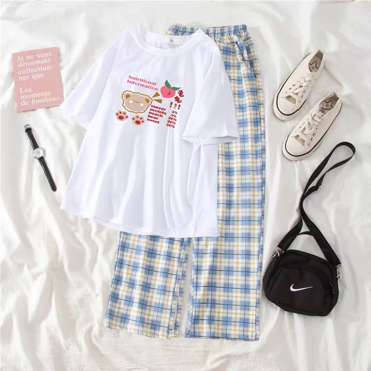 Sét Áo Gấu Cute + quần kẻ karo xanh , Áo Thun From rộng mặc cho nam và nữ, chất đẹp, rộng rãi thoải mái, Quần suông ống rộng, Quần kẻ, Sét bộ mặc ở nhà - MIMOSA