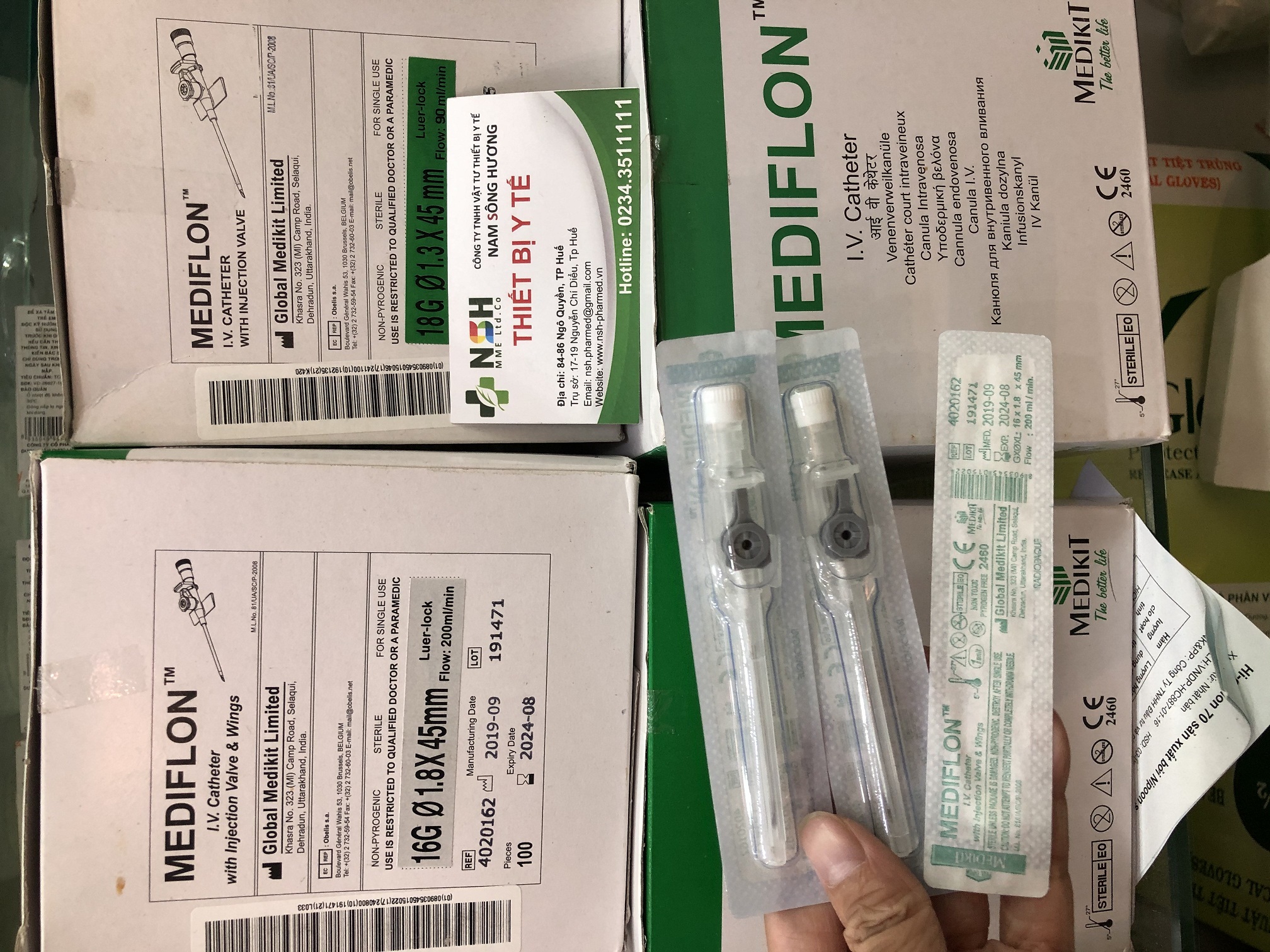 BỘ 100 CÂY KIM LUỒN TĨNH MẠCH KIM CATHETER TIÊM TRUYỀN TĨNH MẠCH MEDIKIT CỦA MEDIFLON ẤN ĐỘ ĐỦ SIZE 16g 18G 20G 22G 24G