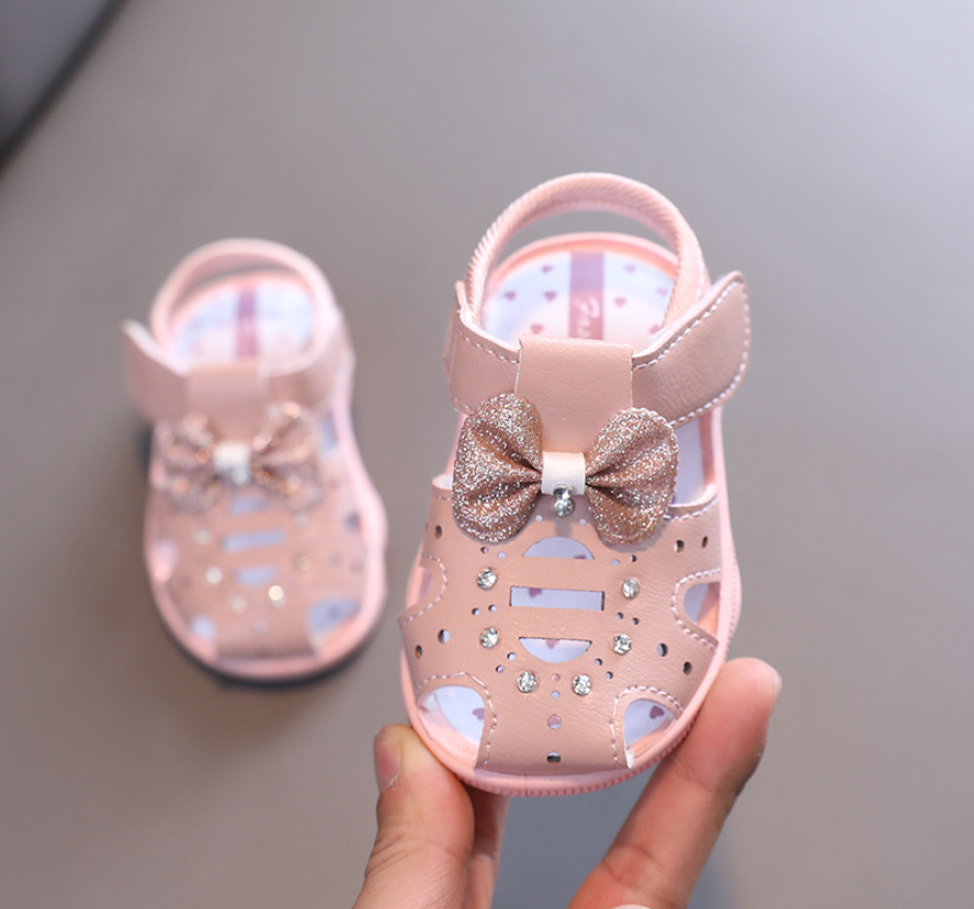 Giày Sandal thắt nơ có kèn cho bé gái 6-36 tháng. Giày đẹp cho bé tập đi. Giày đẹp cho bé gái. Giày sandal bé gái. Giày búp bê bé gái.  My Little Boss