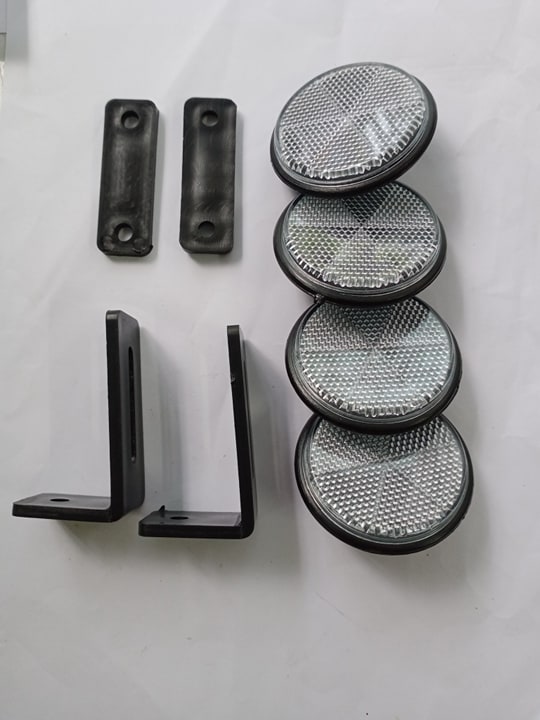 mắt mèo phản quan dành cho xe máy.xe đạp-oto..màu trắng