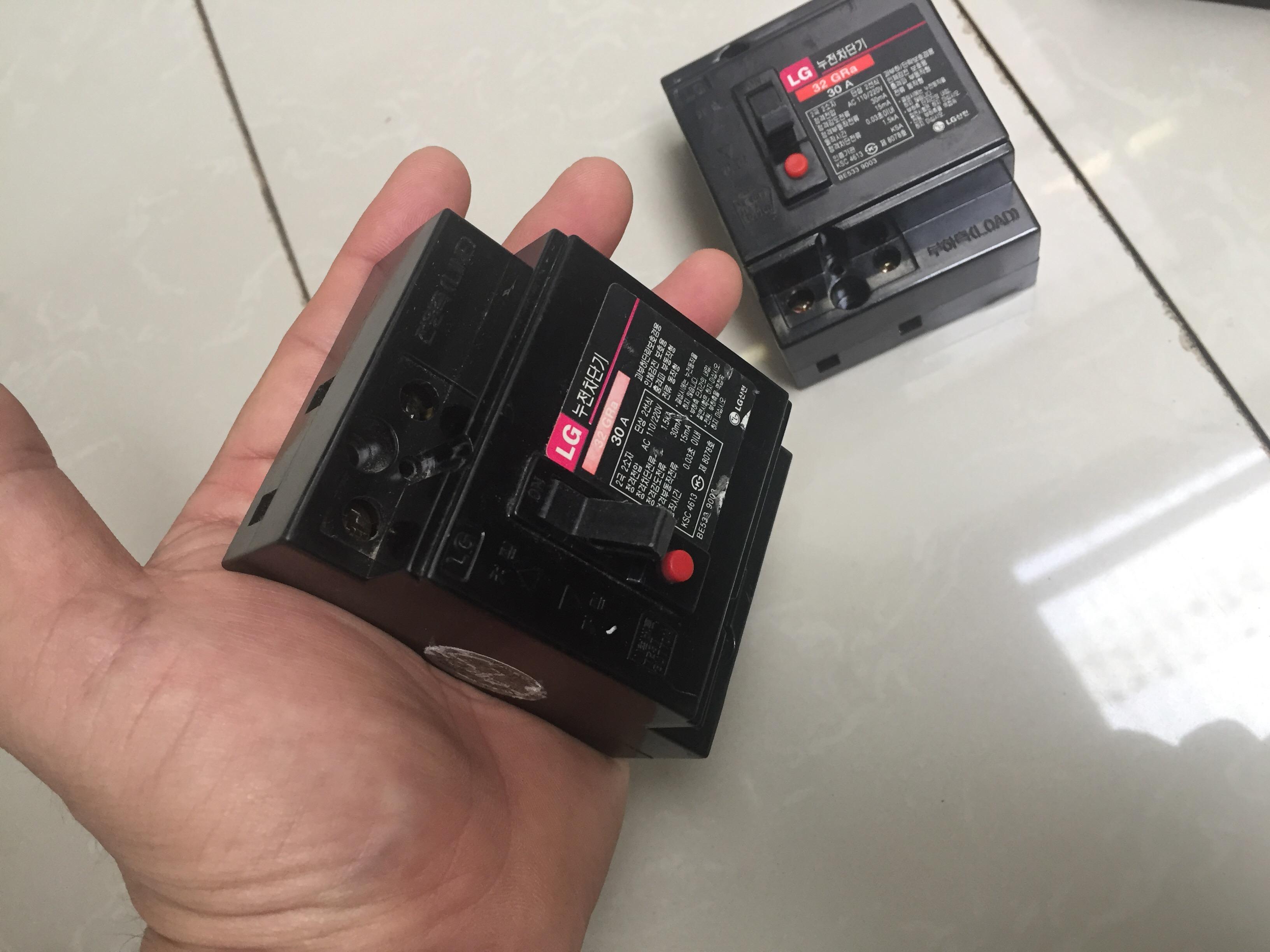 Elcb cb cầu dao chống giật hàn quốc lg 30a