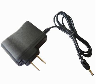 Sạc dây đèn pin siêu sáng chân kim