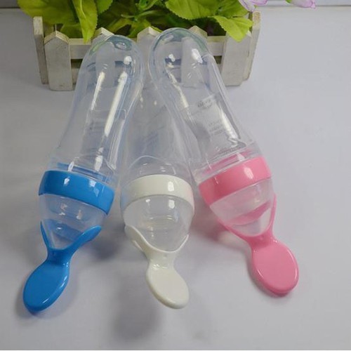 Bình thìa ăn dặm silicon an toàn cho bé
