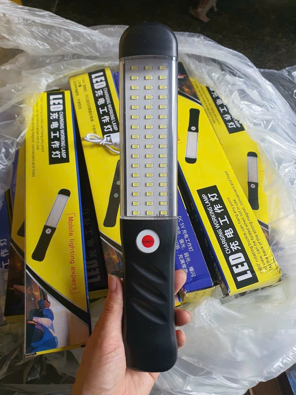 Đèn pin nam châm sửa chữa xe ô tô led 1200 lumens năng đa chức năng đèn pin cầm tay đèn led ngoài trời