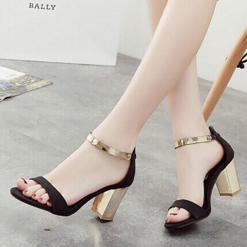 Hình thật-Giày sandal gót vuông vàng cao cấp