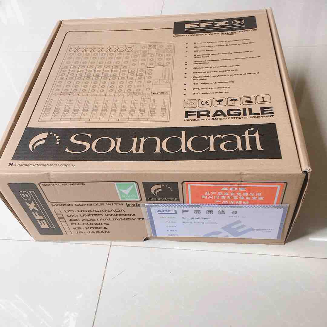 Mixer Soundcraft EFX8