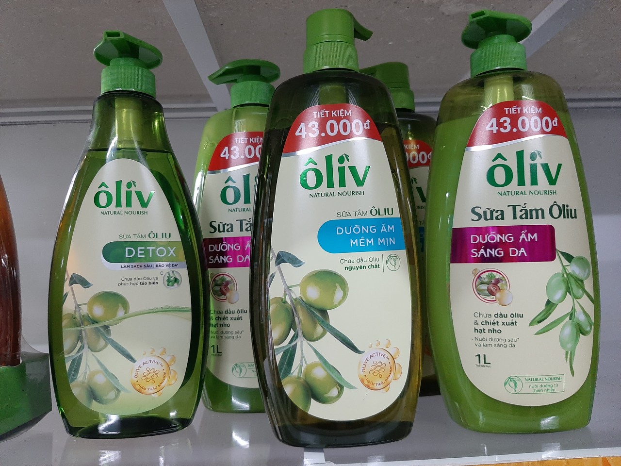 Sữa Tắm Ôliu Ôliv  Dưỡng Ẩm - Sáng Da 1L {Hàng Chính Hãng }