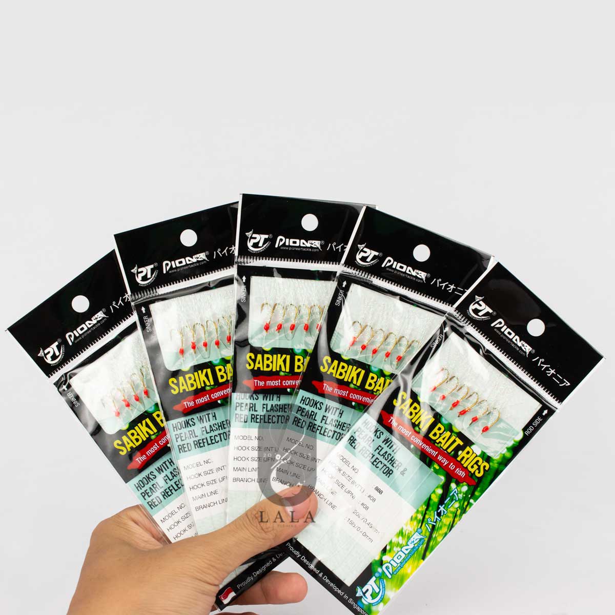 [HCM]Mồi câu cá Pioneer Sabiki 888 Bait Rigs gồm 6 lưỡi có chỉ kim tuyến tiện dụng