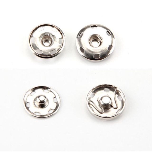 Vỉ 36 cúc bấm khâu chỉ