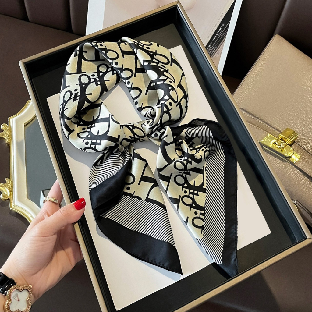 Khăn choàng cổ chất liệu satin mềm mịn, bóng cho nữ kích thước 70x70cm, khăn quàng lụa cao cấp đi biển